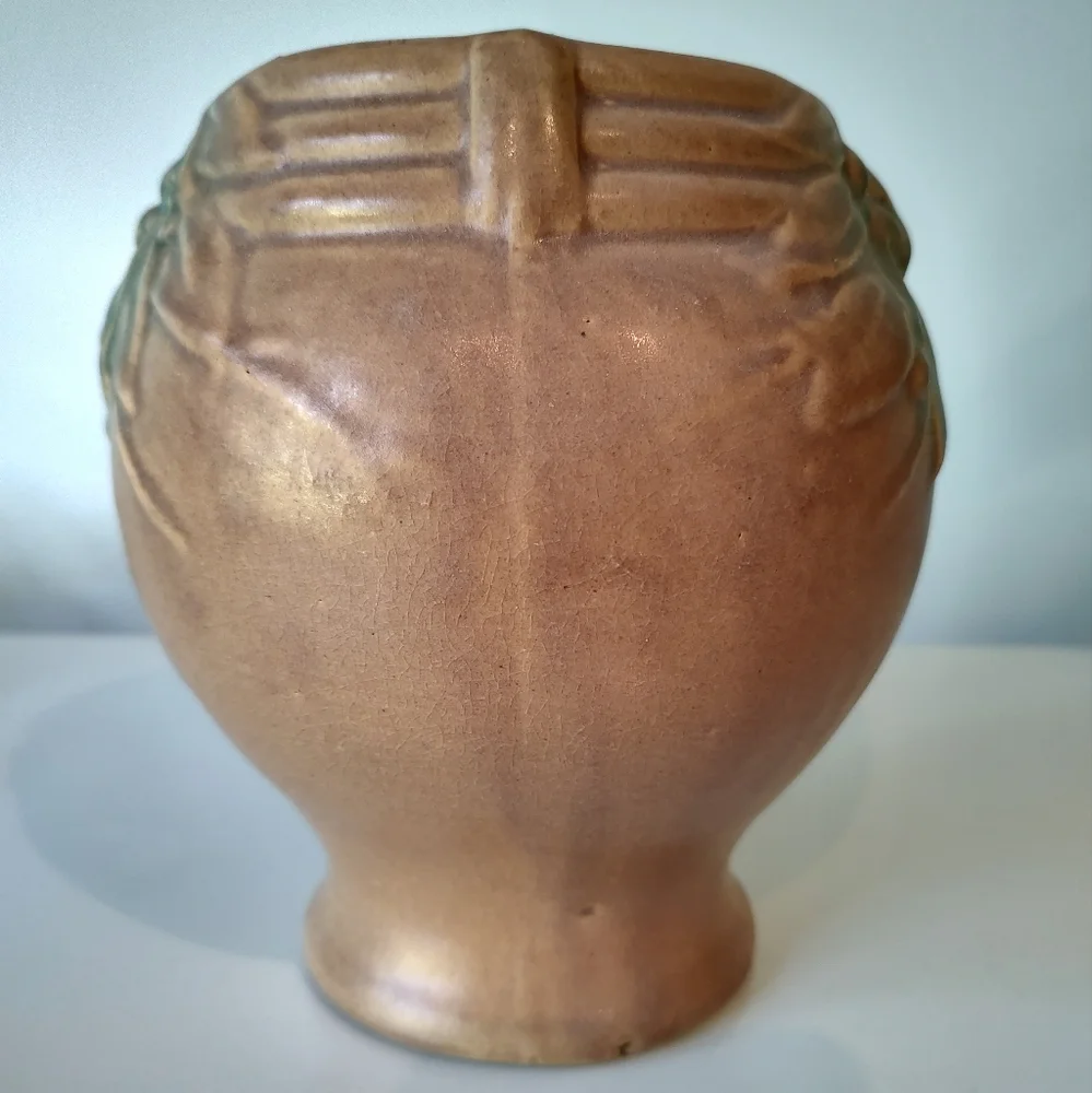 McCoy Pottery Vintage Matte Leaves And Berries Jardiniere Brown Green 1930s